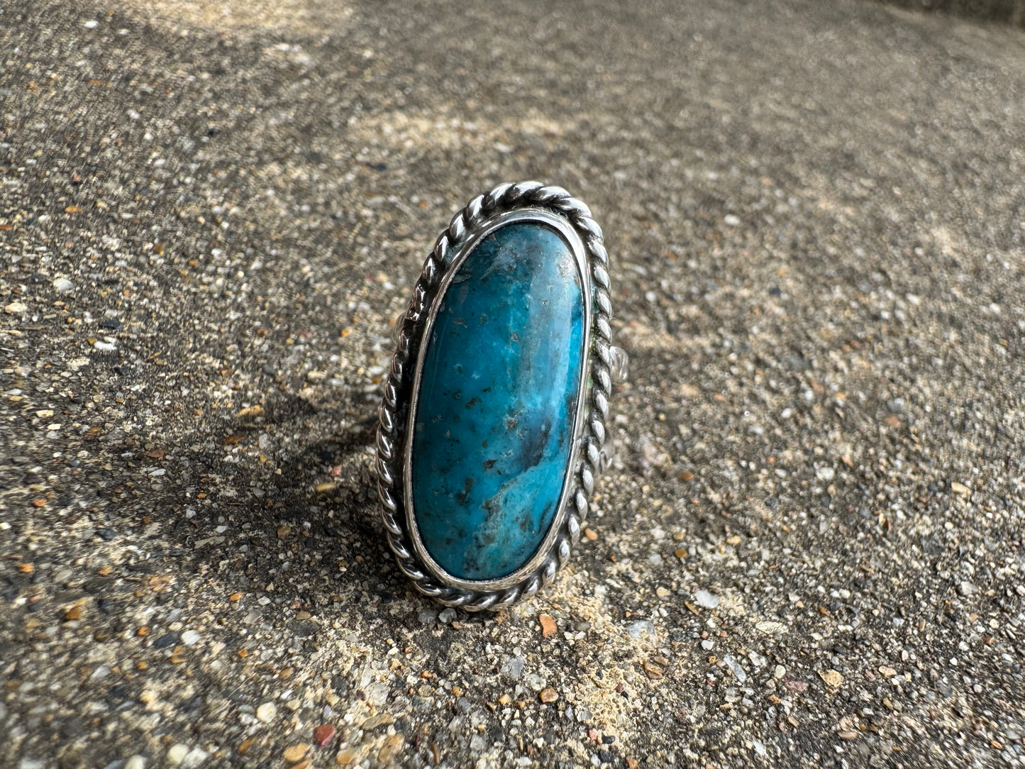 Dark blue Kingman turquoise ring size 6.5