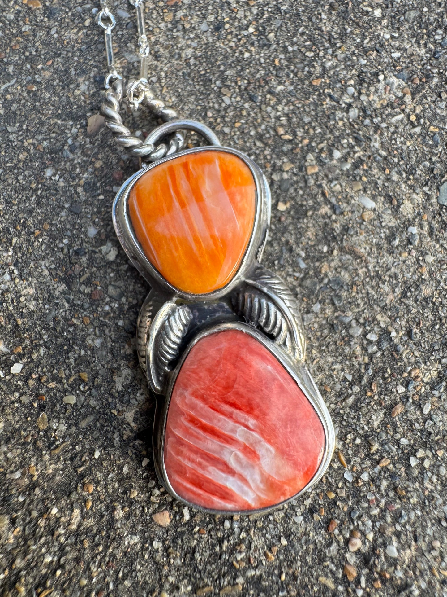 Two tone spiny oyster necklace