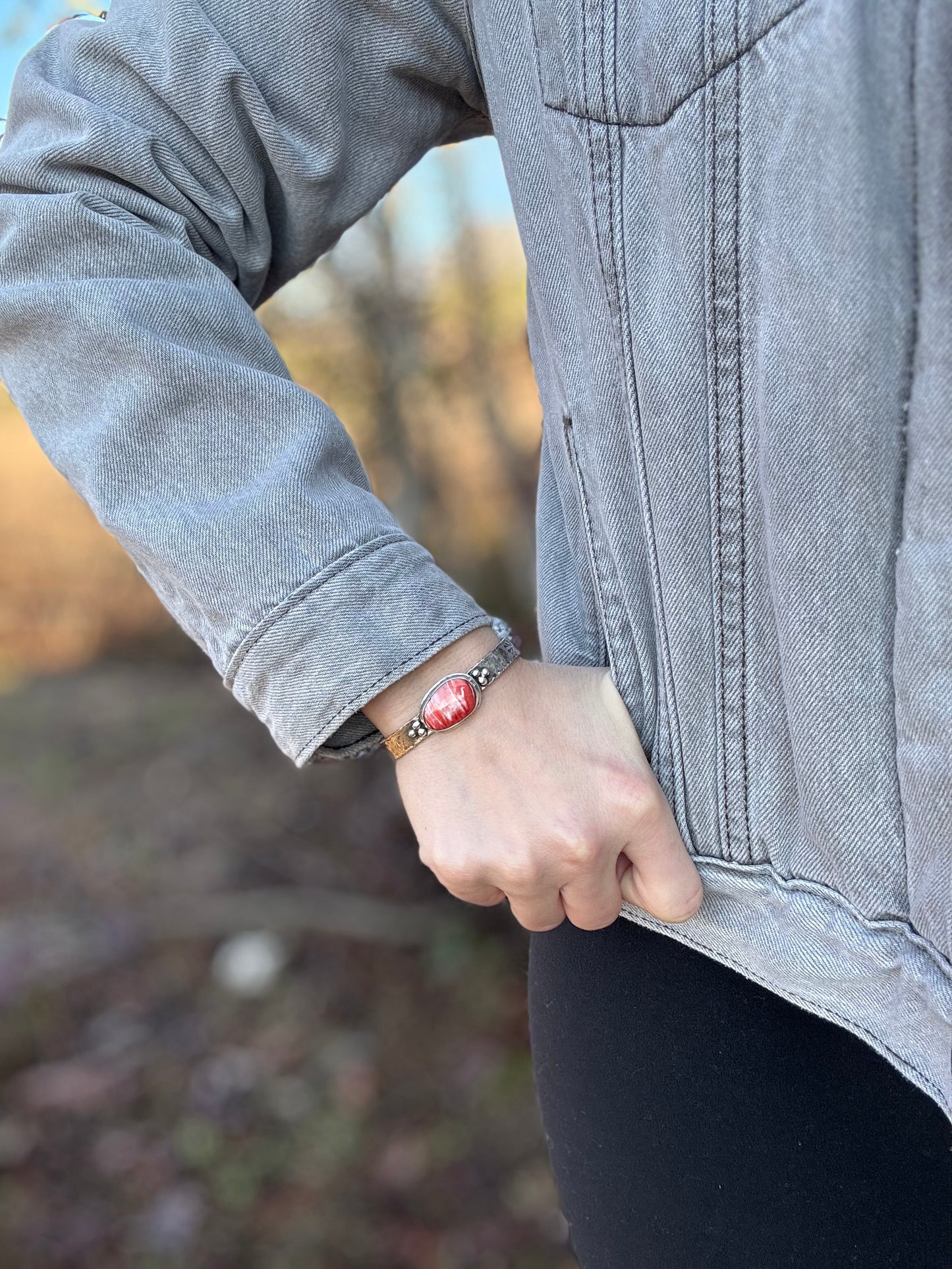 Red Spiny oyster cuff
